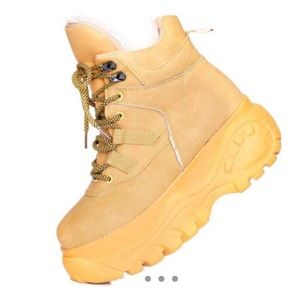 💥💥Chunky Camel Platform Sneakers 💥💥